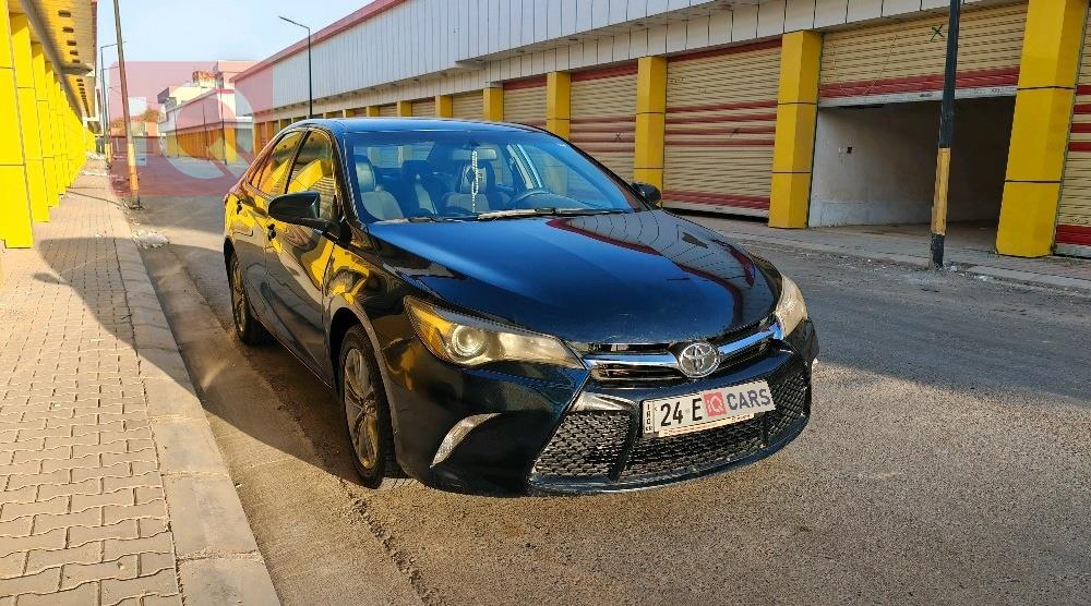 تۆیۆتا کامری